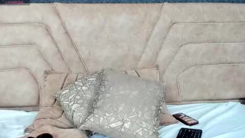 Snapshot of alice_foxred chatting on 02-03-26, 03:17 alice foxred online show from 02-03-26, 03:17