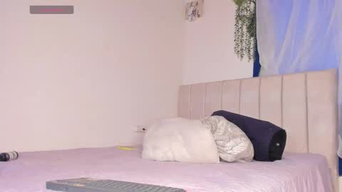 Snapshot of alice_guzman1 chatting on 10-09-25, 08:51 ALICE Alice guzman online show from 10-09-25, 08:51