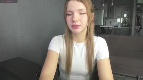 My name is Alice find out about me in the Fansly  online show from 10-08-25, 11:19