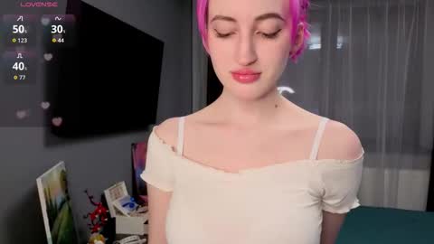 Snapshot of alice_in_chaturland_ chatting on 02-26-26, 04:17 Alice online show from 02-26-26, 04:17