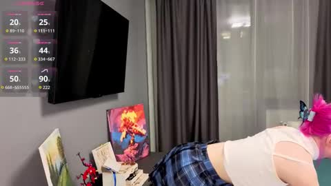 Snapshot of alice_in_chaturland_ chatting on 03-06-26, 02:35 Alice online show from 03-06-26, 02:35