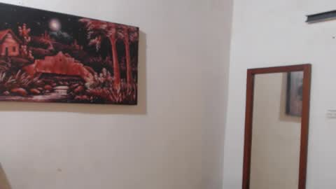 Snapshot of alice_julls chatting on 11-15-25, 07:32 alice online show from 11-15-25, 07:32