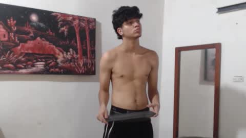 Snapshot of alice_julls chatting on 11-20-25, 08:30 alice online show from 11-20-25, 08:30