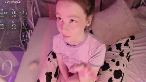 Alice online show from 04-07-26, 02:23