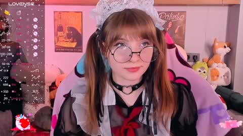 Snapshot of alice_langley chatting on 12-15-24, 02:59 Alice 3 online show from 12-15-24, 02:59