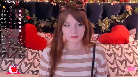 Snapshot of alice_langley chatting on 02-22-25, 11:35 Alice 3 online show from 02-22-25, 11:35