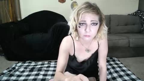 alice_leray online show from 06-08-26, 02:12
