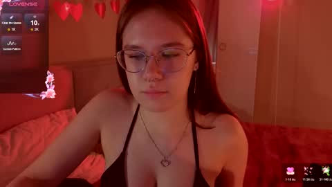 Snapshot of alice_miiiller chatting on 03-08-26, 10:08 Alice online show from 03-08-26, 10:08