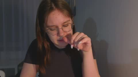Snapshot of alice_miiiller chatting on 03-29-26, 03:23 Alice online show from 03-29-26, 03:23