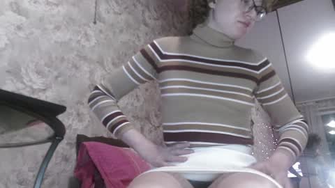 bigclit daddy squirt bigdildo fit online show from 02-02-25, 02:24