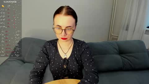 Alice online show from 03-06-26, 02:08