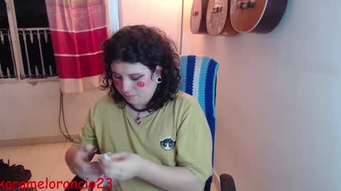 Alicia Aldara online show from 10-04-25, 05:05