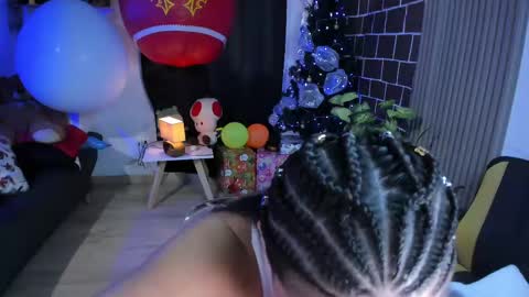 Snapshot of alice_star7 chatting on 12-20-24, 02:27 Alice online show from 12-20-24, 02:27
