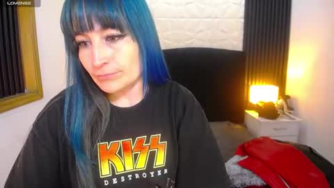 Alice online show from 12-19-24, 02:34