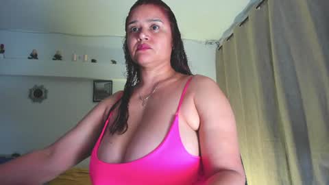Alice thompsonx online show from 06-21-26, 11:40