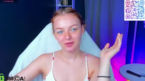 Cat online show from 09-11-25, 03:06