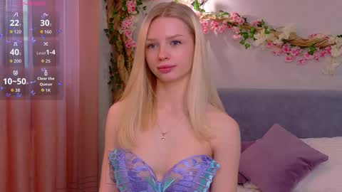 Snapshot of alice_wond chatting on 03-05-26, 07:37 Alice online show from 03-05-26, 07:37