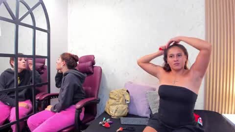 Alice and Asia online show from 05-10-26, 12:32