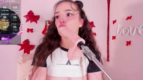 Snapshot of alicebonam chatting on 01-10-26, 12:34 Alice online show from 01-10-26, 12:34