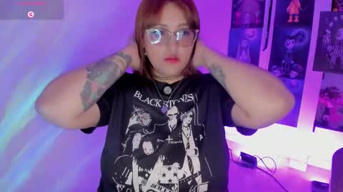 Snapshot of alicebrinck chatting on 02-20-26, 01:02 Alice Brinck online show from 02-20-26, 01:02