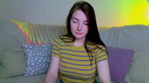 alicechanell online show from 05-12-26, 03:25