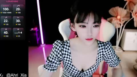 Alice online show from 05-15-26, 10:22