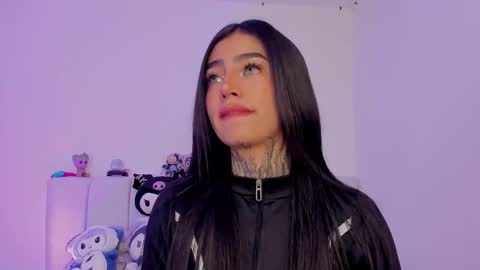 Alice  online show from 09-26-25, 05:06