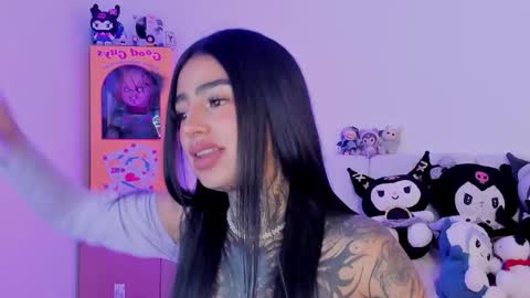 Alice  online show from 11-25-25, 07:14