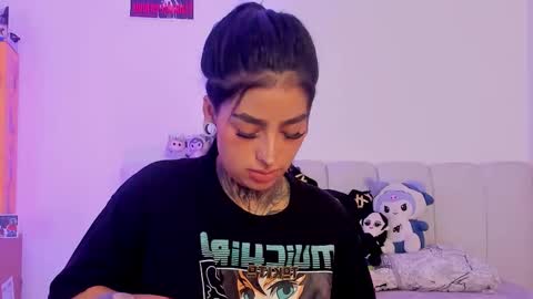 Alice  online show from 02-24-26, 08:29