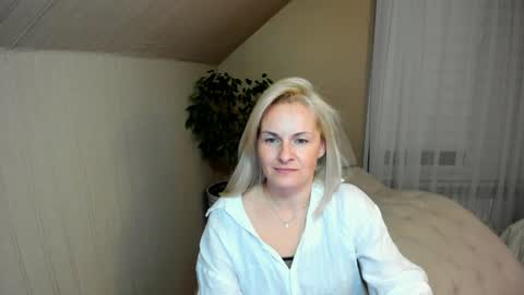 Alicee online show from 12-13-24, 07:53