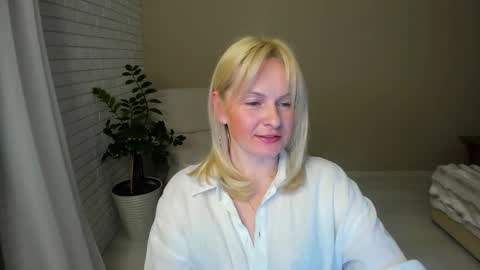 Alicee online show from 02-17-26, 07:53
