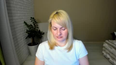 Alicee online show from 02-24-26, 06:28
