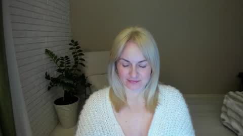 Alicee online show from 03-04-26, 06:58
