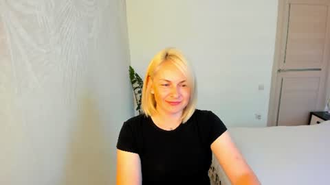 Alicee online show from 06-12-26, 09:52