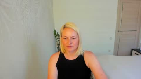 Alicee online show from 06-24-26, 09:08