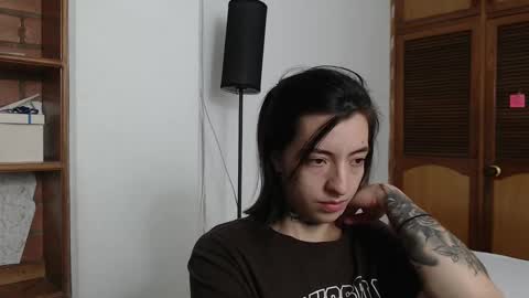 alicee_logan_ online show from 03-05-25, 02:03