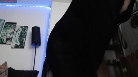 alicee_logan_ online show from 09-12-25, 04:29