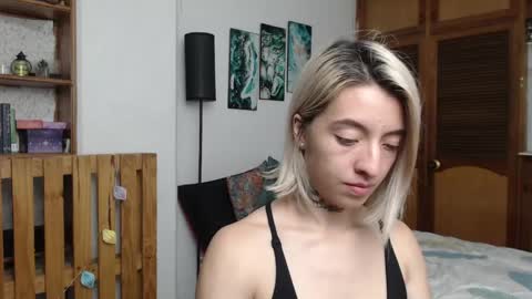 alicee_logan_ online show from 05-06-26, 01:03