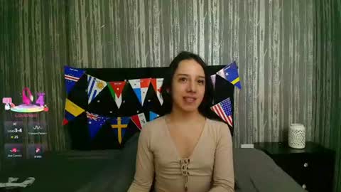 alicee_moonn online show from 06-14-26, 05:15