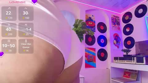 Danna online show from 09-10-25, 11:32
