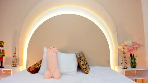 alice online show from 12-22-24, 02:17