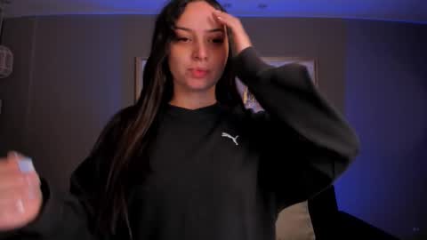 Snapshot of aliceharperx chatting on 10-13-25, 11:32 Alice online show from 10-13-25, 11:32