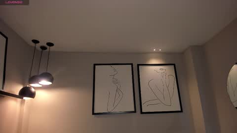 Snapshot of aliceharperx chatting on 10-28-25, 07:05 Alice online show from 10-28-25, 07:05