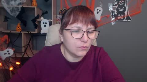 AliceInks online show from 10-19-25, 06:14