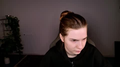 Alice online show from 12-05-25, 05:16