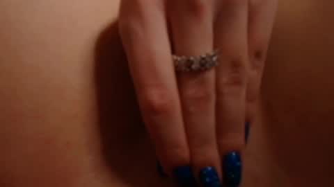 Snapshot of aliceinspires chatting on 01-09-25, 04:06 Alice online show from 01-09-25, 04:06