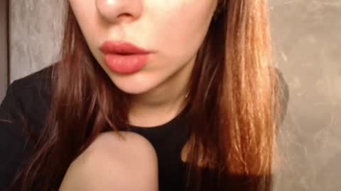 Snapshot of aliceinspires chatting on 09-16-25, 02:18 Alice online show from 09-16-25, 02:18