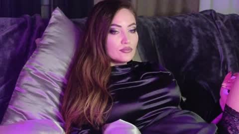 Snapshot of alicejameson chatting on 01-15-25, 05:37 alicejameson online show from 01-15-25, 05:37