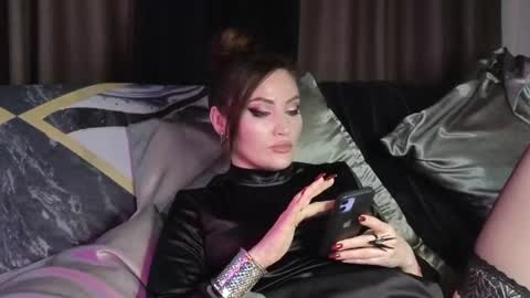 Snapshot of alicejameson chatting on 02-15-25, 06:55 alicejameson online show from 02-15-25, 06:55