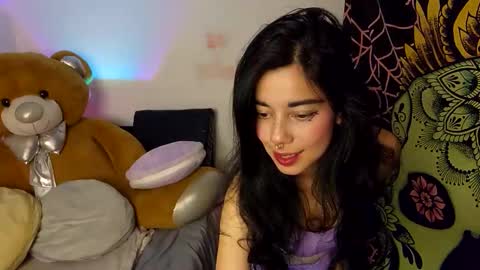 Alicekingdom online show from 11-30-25, 01:31